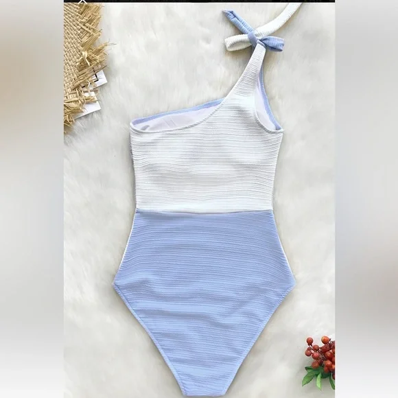 Cupshe Blue and White One Shoulder One-Piece Swimsuit - Picture 4 of 8